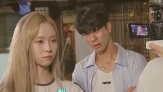 Khi được hỏi ai trong số các thành viên aespa có thói quen sống lộn xộn hơn, câu trả lời của Winter 