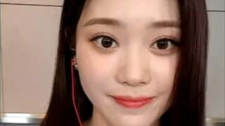 沈小婷：可恶！又被土味情话拿捏！