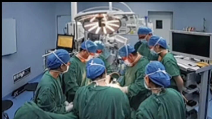 What does it mean when a doctor saves a case of amniotic fluid embolism?