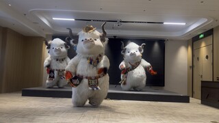 The grand Northeastern dance is here! Welcome to Northeast China—leave a comment if you'd like to se