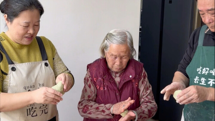 هيا نصنع كعك الأعشاب في منزل حماي وحماتي! شقيق الزوج الذي لم أره منذ زمن طويل!