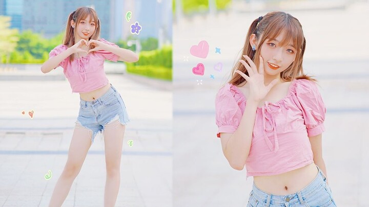 Close-up of a sweet girl in summer! ! ‖ Small town summer vertical screen