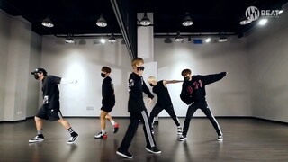 五小伙劲舞:韩国男团H.O.T的《we are the future》