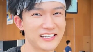 【小年】คุณต้องป่วยแน่! ไม่มีใครอยากเรียนวอลเลย์บอลเพียงเพื่อสร้างวิดีโอจริงๆ!