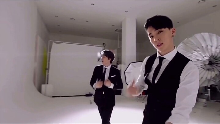 【Lee Hyuk-jae】Pesona penari utama dalam satu bidikan