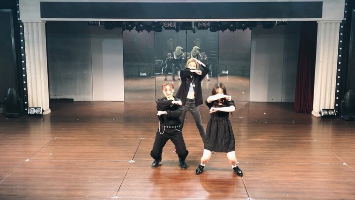 [Sprint Pemilu Umum] Cover Dance Teater STRAYKIDS-MIROH Versi Latihan Santai