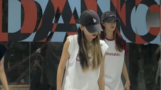 前面帅帅就好  嘘～