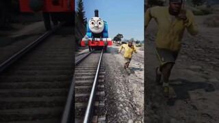 GTA V: FRANKLIN SAVING CHOP FROM THOMAS THE TRAIN 🚆 #shorts