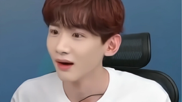 "Mom" is truly the person who loves you most in this world.