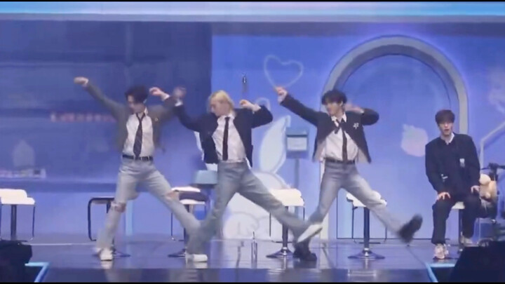 Lee Min-ho, Han Ji-sung, Felix + Seo Chang-bin solo 404 dance challenge