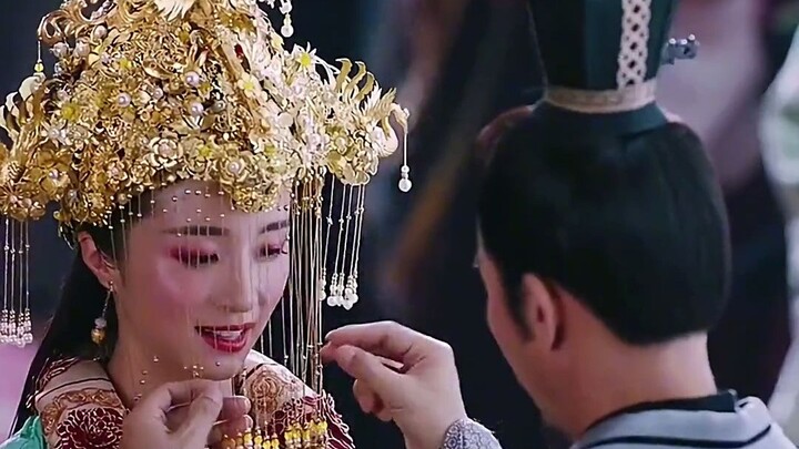 ثلاثة آلاف قطعة ذهبية من عشيرة دوغو للعروس، لكن مصائرهن اختلفت تمامًا: فابنة عشيرة دوغو لم تتزوج في 