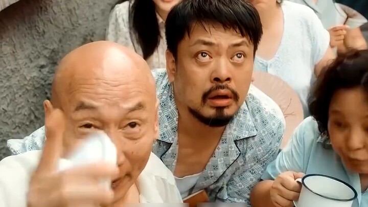 "Orang yang ditakdirkan akan bertemu lagi setelah banyak liku-liku" "Cinta"