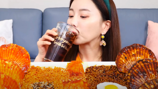 [Mukbang] - Ăn mì gà cay và sò điệp sốt gà cay - ASRM