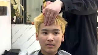 "Đây là phẫu thuật gì vậy?" Một kiểu tóc mới được tạo ra chỉ trong vài giây chỉ với một lần cắt. Cư 
