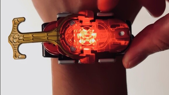 Super mini Kabuto belt bracelet, so cool