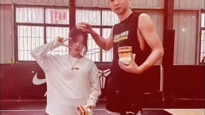 พี่อย่างผมนี่เพื่อช่วยน้องสาวให้ได้ออกกำลังกายสักหน่อย ยอมทำทุกอย่างแล้วจริงๆ!