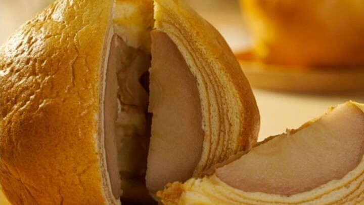 Món bánh táo vòng gỗ này đang cực kỳ hot ở Nhật: mua một cái mất 185 yên, nhưng chỉ với 8,5 yên là b