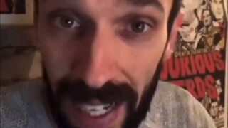 رد الشاب الأمريكي على سبب عدم رغبته في البقاء في الولايات المتحدة