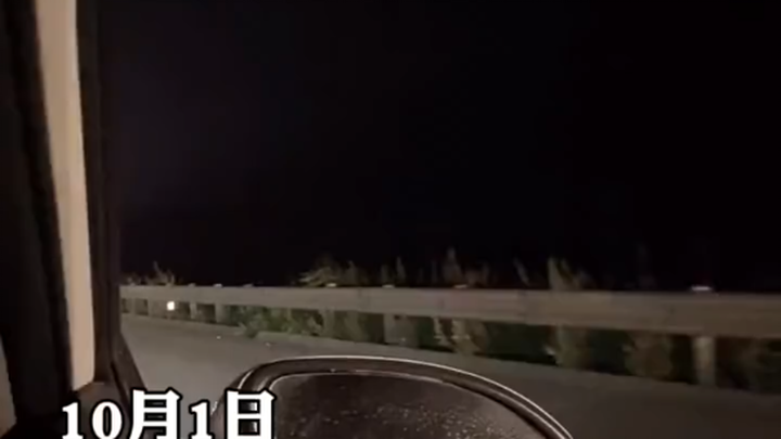 “Không nhịn được” mà phải bấm like cho cô gái chính nghĩa này! Đừng để làn đường khẩn cấp mất đi chứ