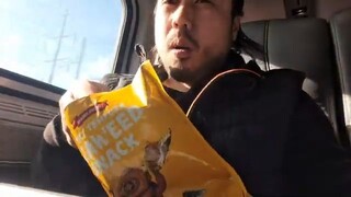 ASMR Eating Spicy Tempura Seaweed Snack & Relaxing Train Sounds (NO TALKING)