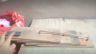 hard flip To dark slide out