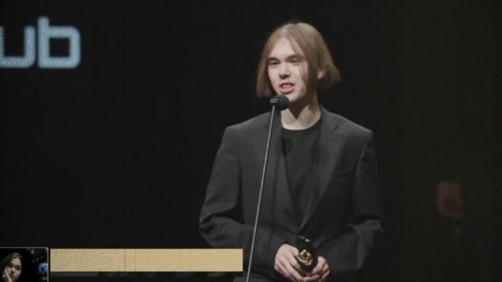 Thiên tài donk chỉ là biệt danh của tôi.