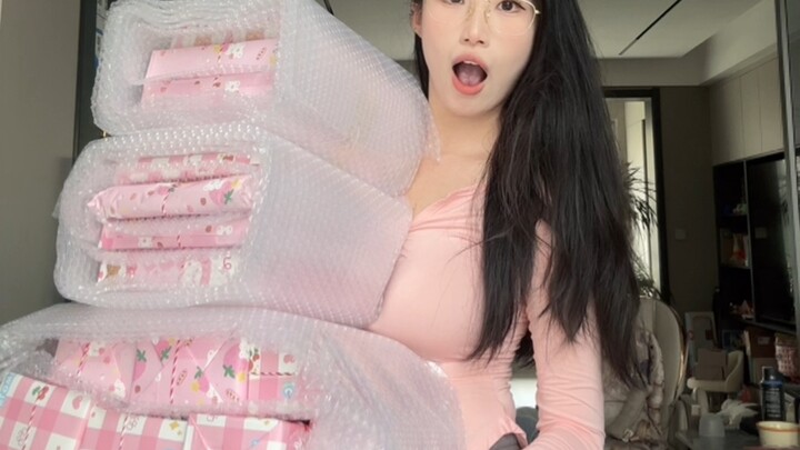 Không hổ là hộp quà bí mật bộ đồ ăn được dân mạng giới thiệu, quá đáng tiền!