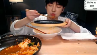 Mì trứng xúc xích muôn năm phần cuối #mukbang