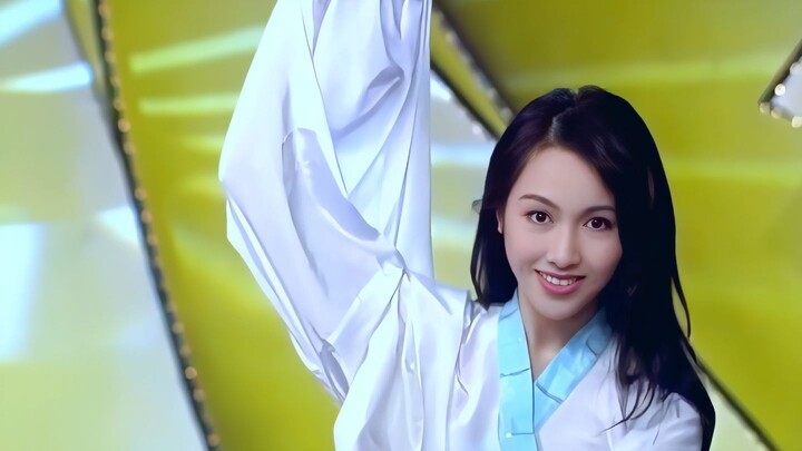 หลี่จือกับอึ้งหง สองสาวสวยดวลเต้นสุดเดือด ไม่รู้ว่าทุกคนชอบใครมากกว่ากันนะ ระหว่างหลี่จือกับอึ้งหง?