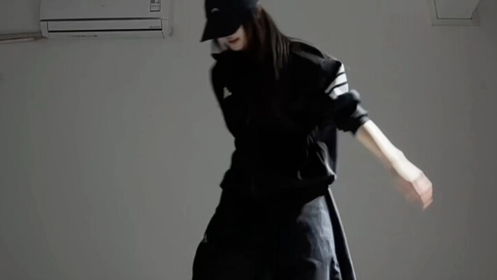 เต้นได้เท่สุดใจไปเลย!! ขอเต้นมันส์ๆ แบบนี้อีกเยอะๆ เลย! — “gimmemore”