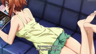 di sodok saat tidur di sofa😫