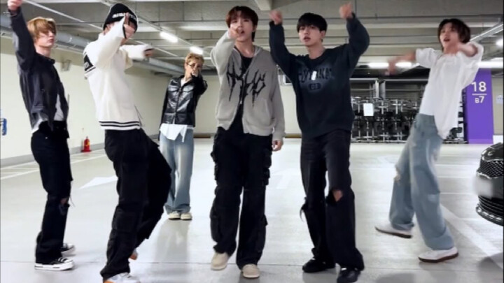 【BOYNEXTDOOR】 افتحوا الأبواب جميعًا، هيا اخرجوا 🤟