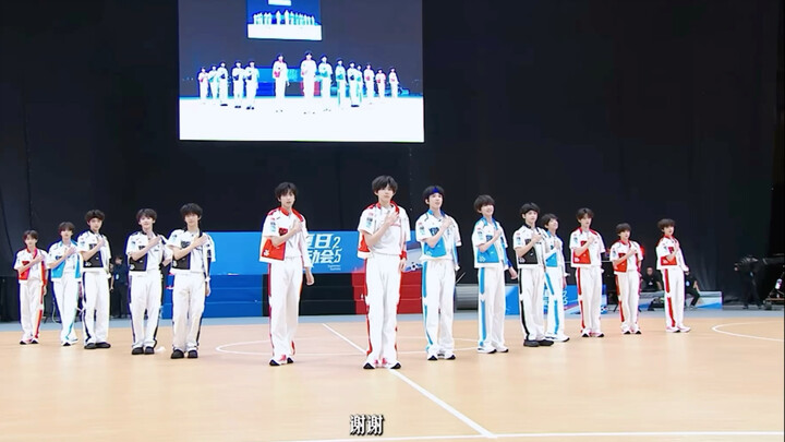 Eason Chen | Day 1 of the Sports Meet: Heart-Throbbing Stage - Humming Cut