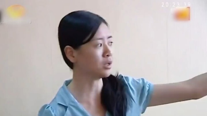 Adik Absurd berusia 25 tahun membenci pacarnya yang berpenghasilan 100.000 yuan sebulan karena terla