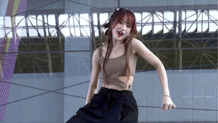 XG-Left Right Your Y2K Millennium Hottie has arrived~