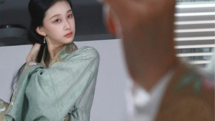 كل شيء جاهز، ينقص فقط المطر.