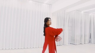4-year dance record of an older contestant with no basic skills