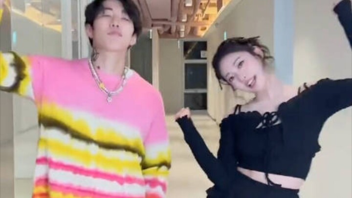 จังหวะที่สมบูรณ์แบบ! หนิงอี้จั๋วและพัคแจฮยอน กับความท้าทายเพลง Why สุดสะกดตา