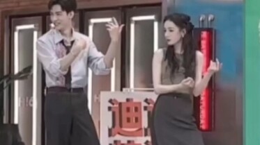 Anju Leye | He can grab her hand without even looking!