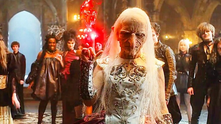 A beautiful girl instantly transforms into a witch—all because of a single thought that tips the bal