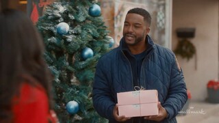Christmas with a Kiss 2023 - Watch full movie: Link in description