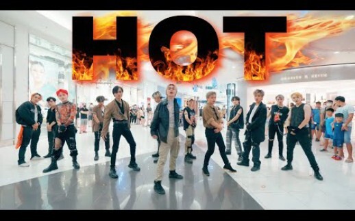 Just asking you if it's hot! SEVENTEEN-'HOT' Vietnamese BlackSi dance troupe's super cool street cov