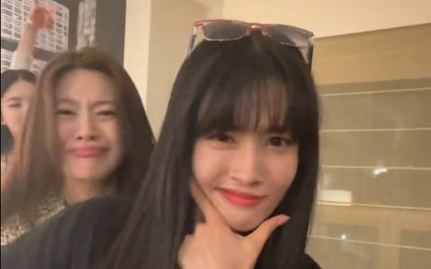 Dai เป็นเกิร์ลกรุ๊ปที่ตลกไหม... STAYC Chicago TikTok