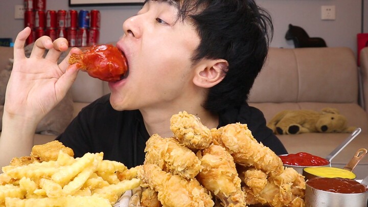 Pelajari cara membuat sayap ayam goreng KFC dalam 3 detik, kulit renyah dan berair, tiruan sempurna!