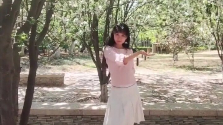 《التفاح يضحك》في كوخ الحديقة، لنضحك معًا ~