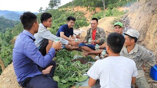 LÁ MẮC KHÉN GHÉM MÓN QUÀ BẤT NGỜ