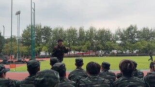 北体体育生这哥们回去翻了一晚上表白墙结果全是男生，他就老实了!!!