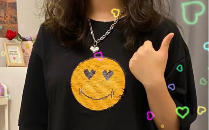 منذ أن اشتريت هذه القطعة من الملابس، ما عدت بحاجة إلى تخمين ما يدور في بال حبيبتي…