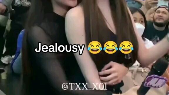 😂😂when you have a beautiful girl