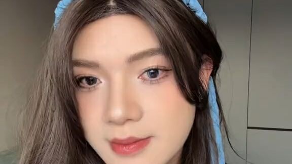 亚洲邪术真牛大叔化完妆直接变成气质女神 _新手化妆教程 _妆教 _全妆跟练 _零基础学化妆